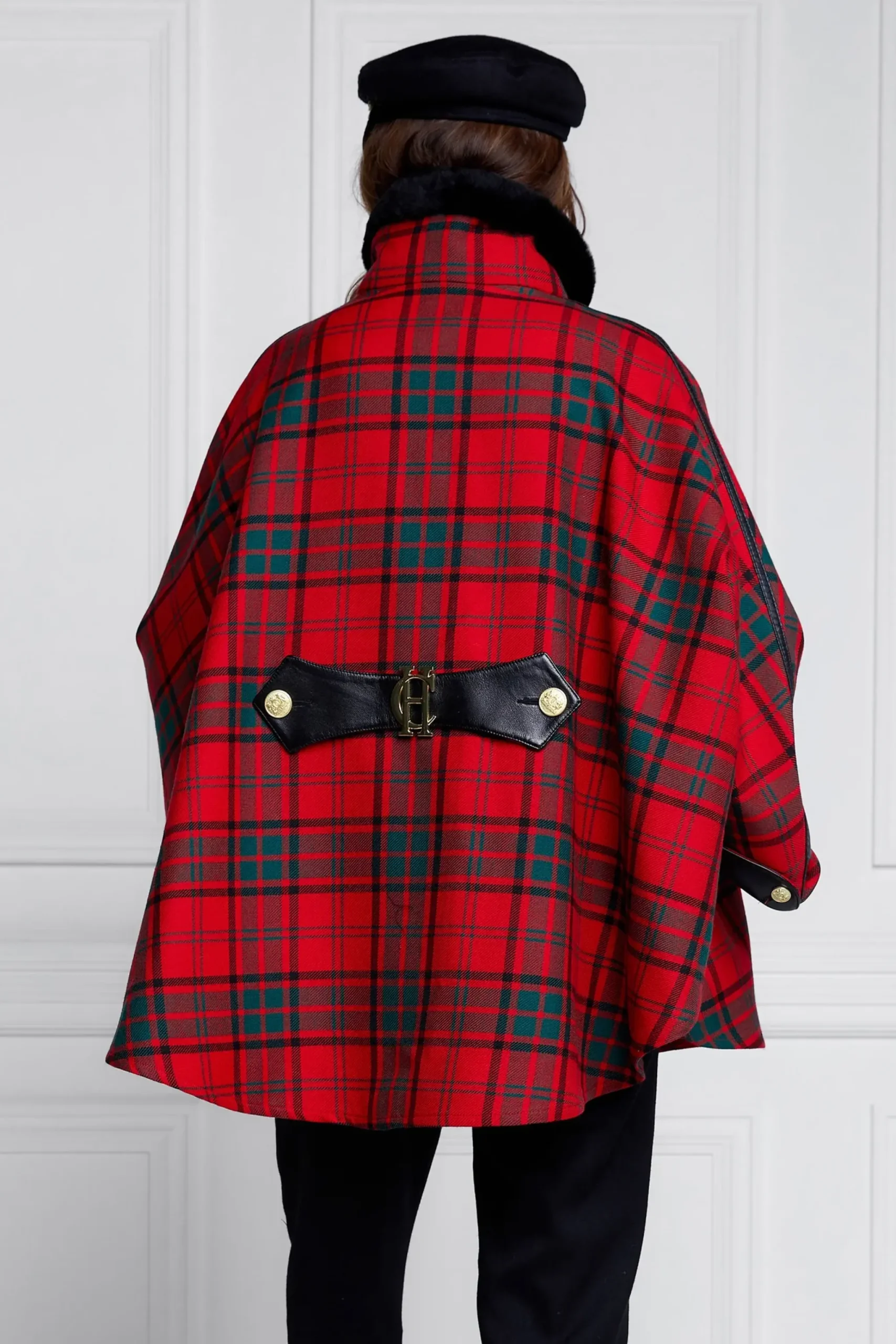 Holland Cooper Chiltern Cape Red Tartan Best