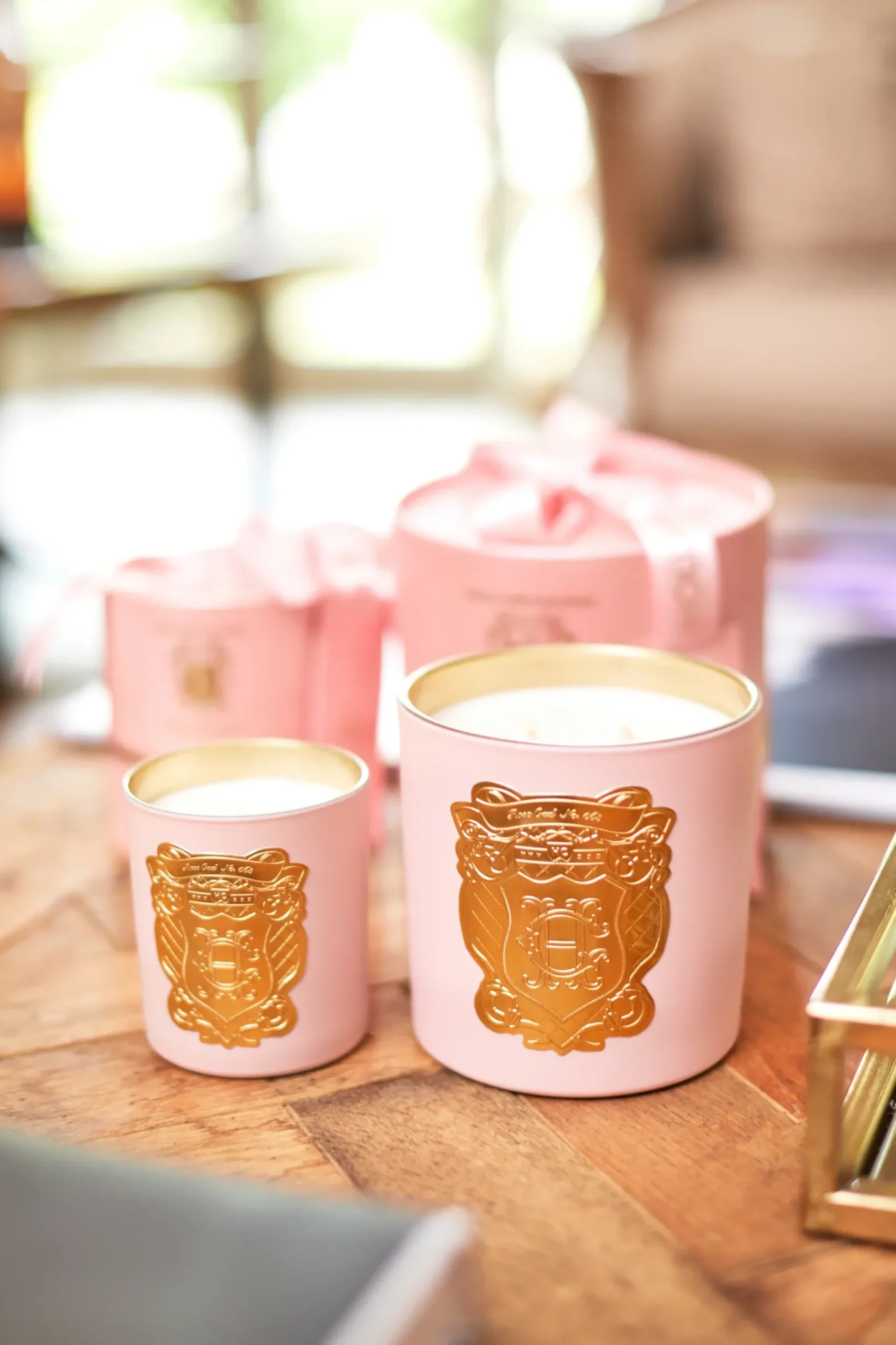 Holland Cooper Double Wick Candle Rose Oud Clearance