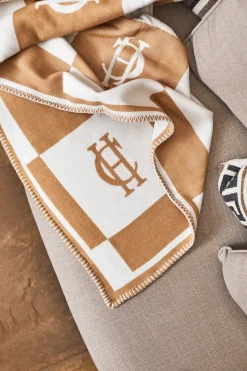 Holland Cooper Luxury Blanket Hot