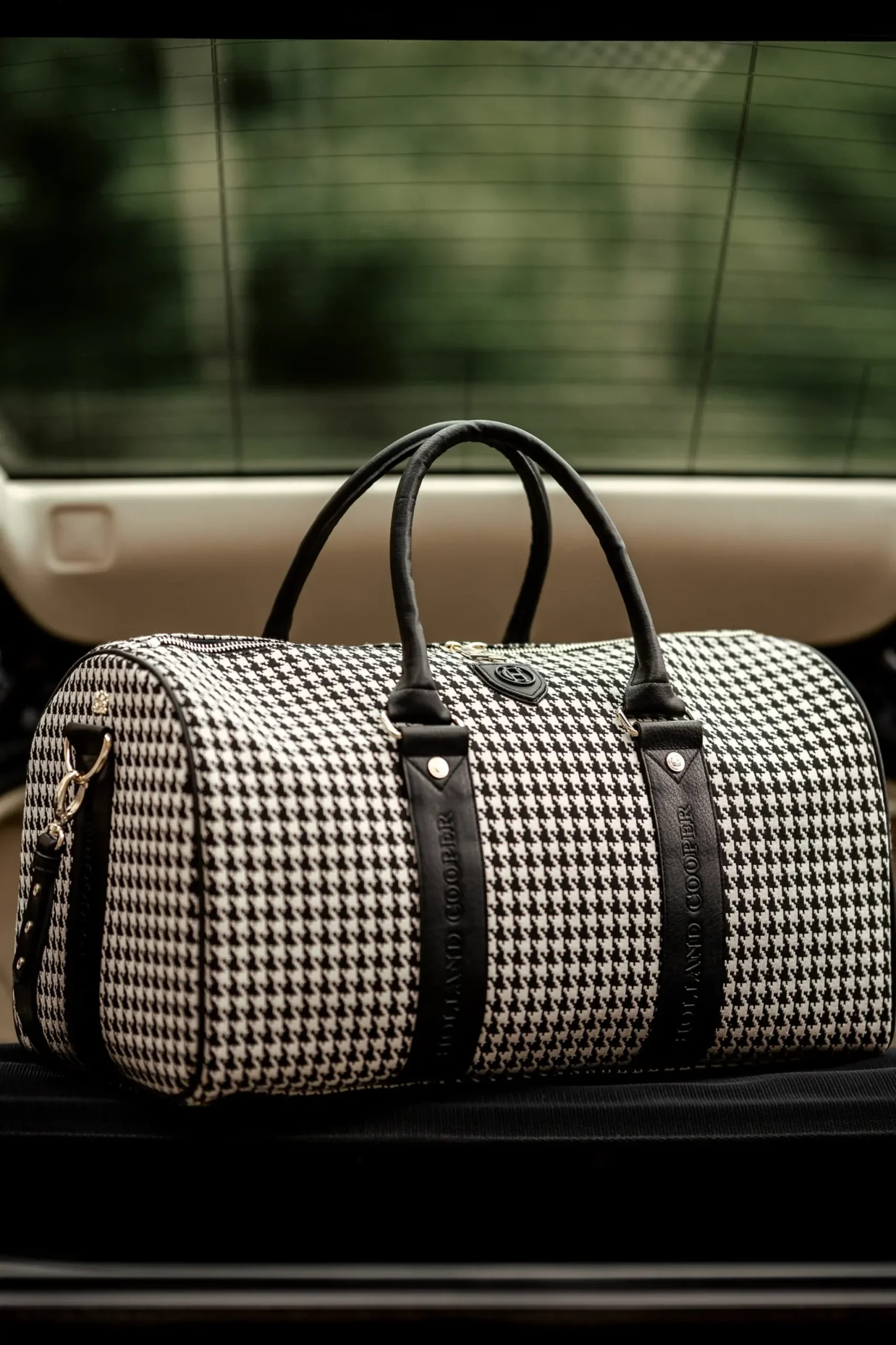 Holland Cooper Regency Holdall Ecru Houndstooth Online