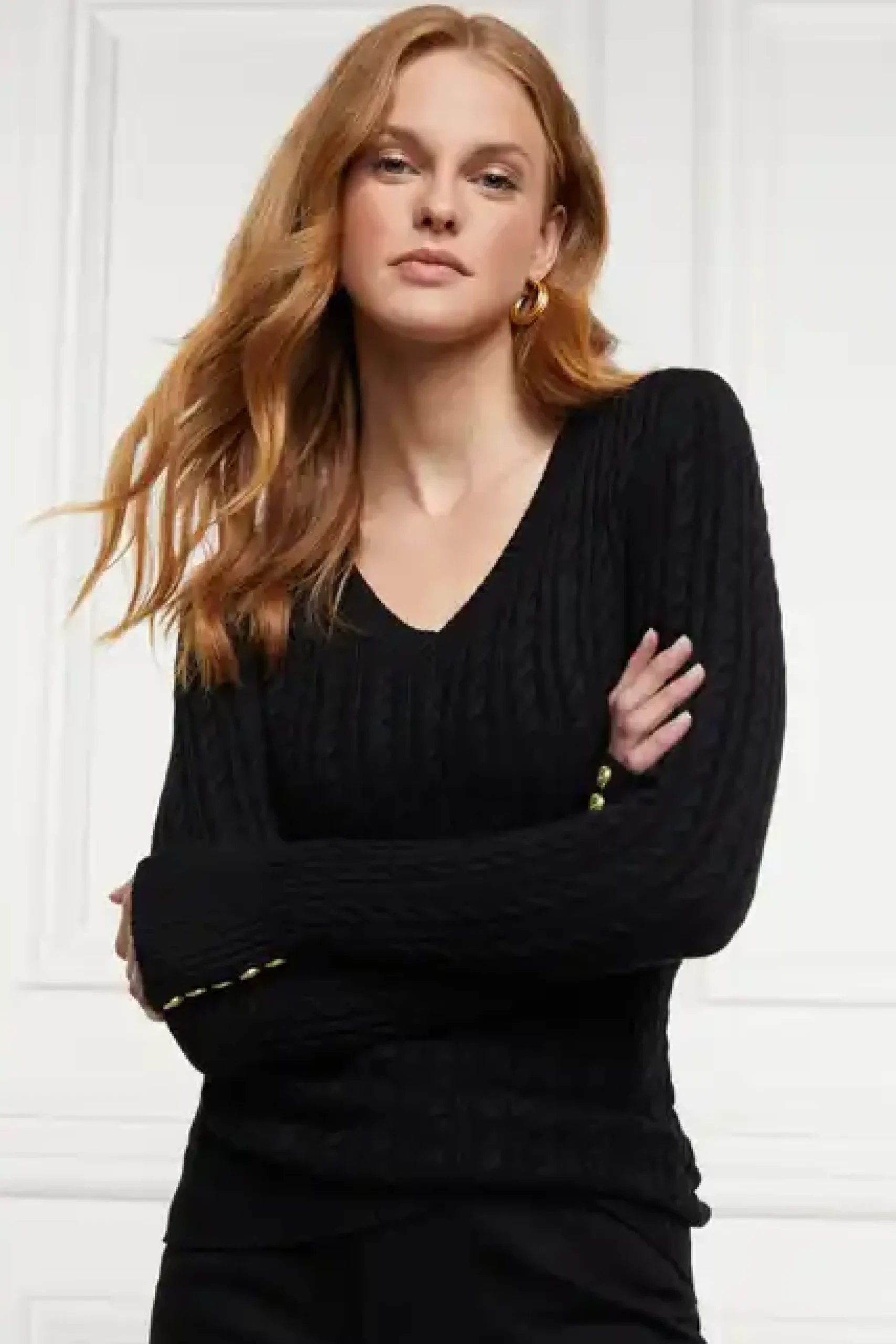 Holland Cooper Seattle V-Neck Knit Black Best