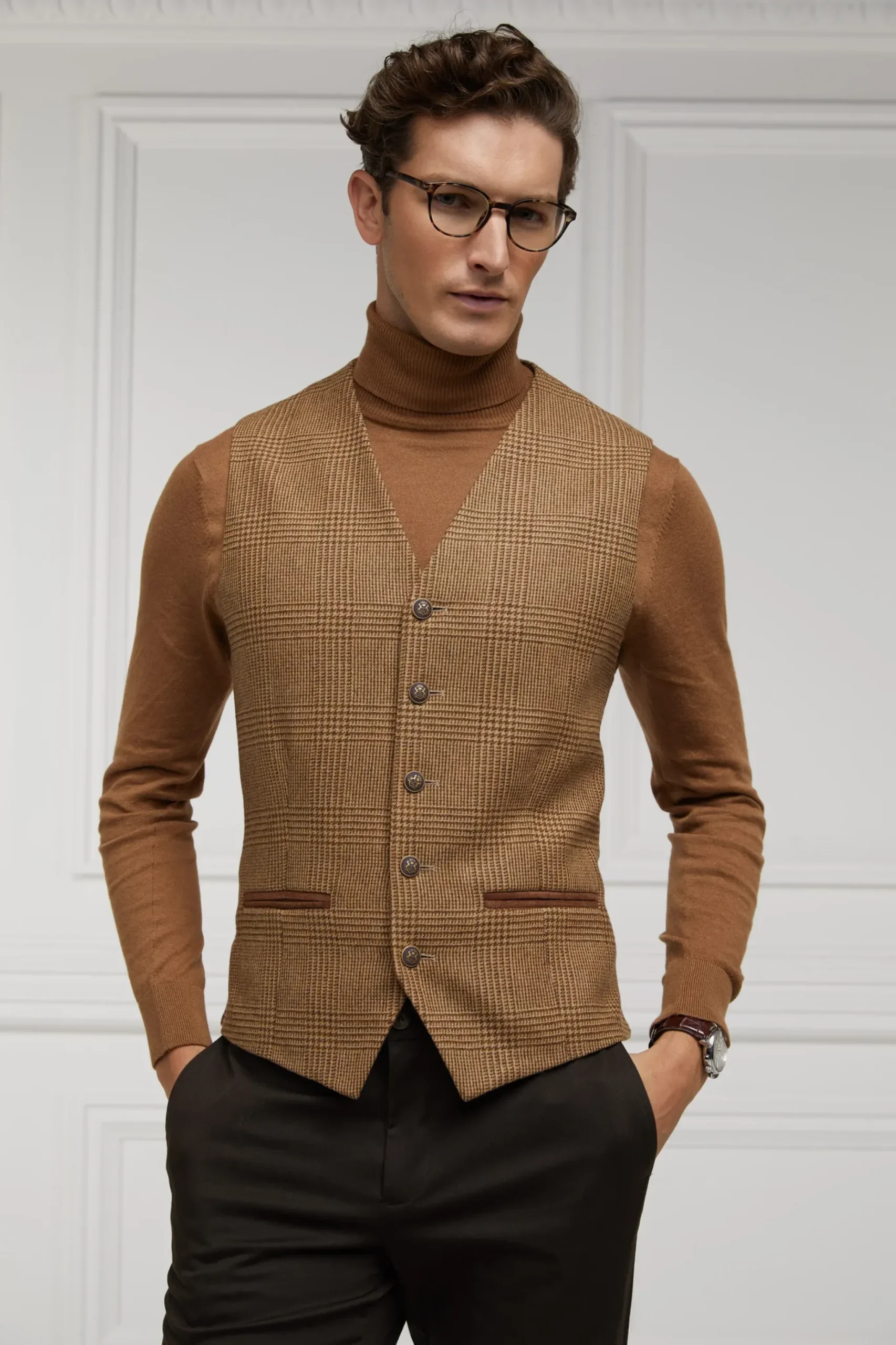 Holland Cooper St James Waistcoat Tawny Hot