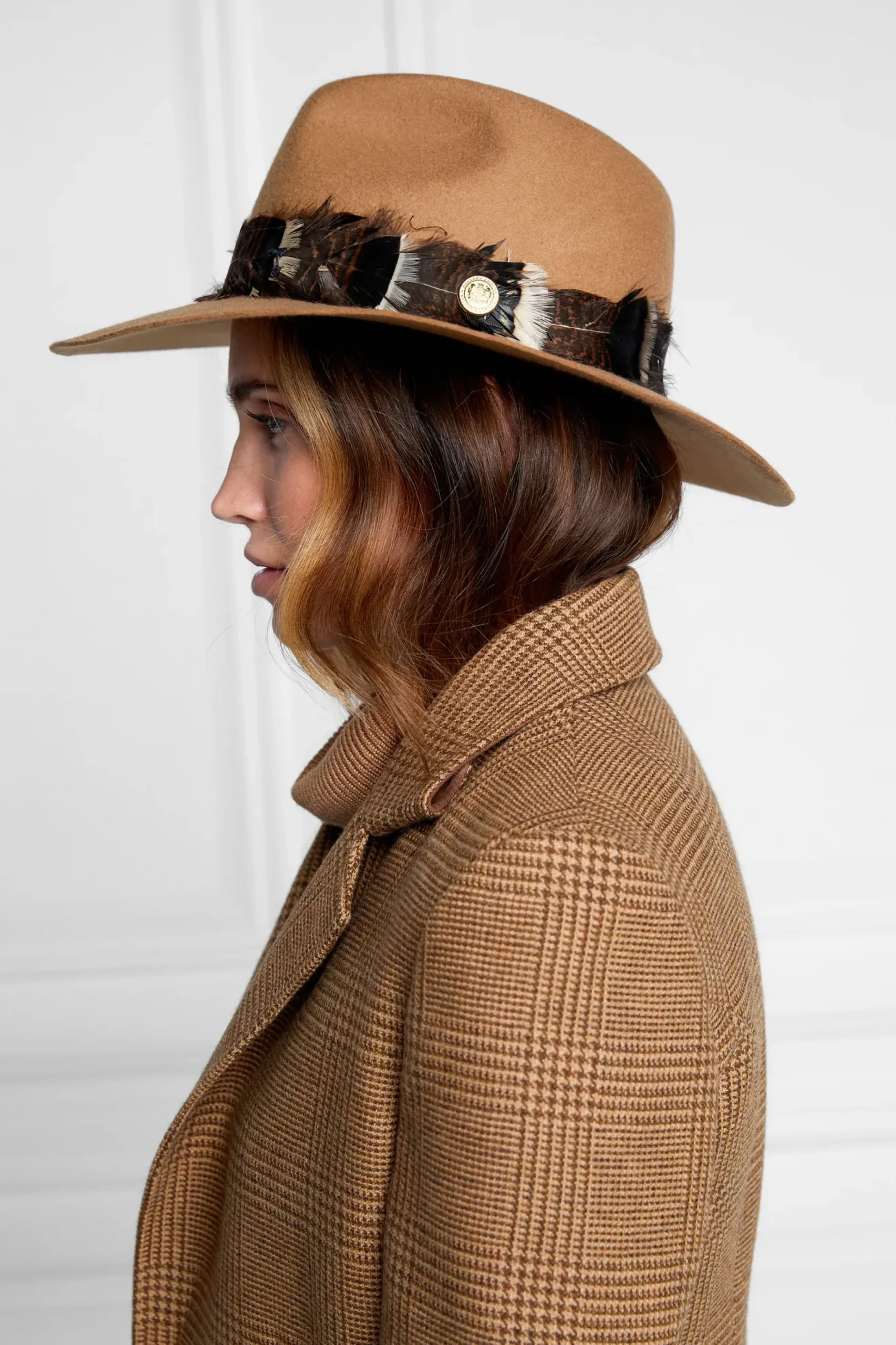 Holland Cooper Trilby Hat Iridescent Feather Band Camel Clearance